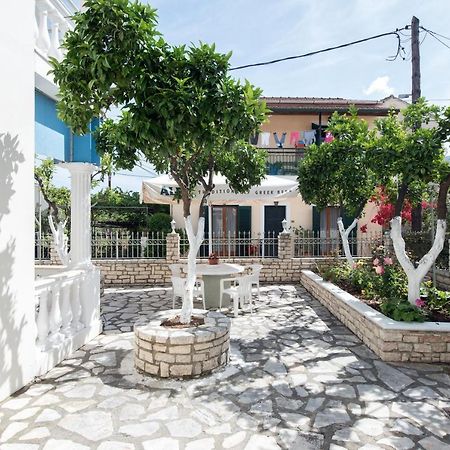 The Orange Garden Apartamento Kassiopi Exterior foto