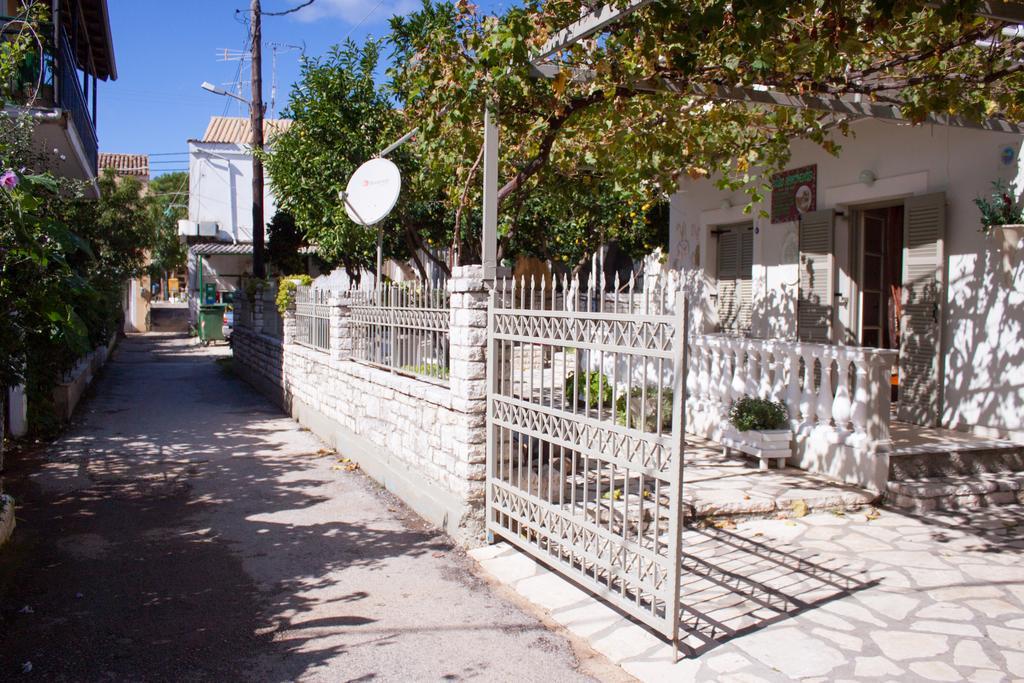 The Orange Garden Apartamento Kassiopi Exterior foto